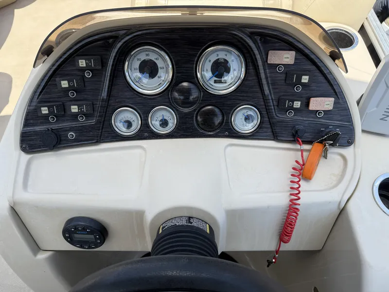 Slide: The Image of SunChaser Geneva 22 2019 - 14