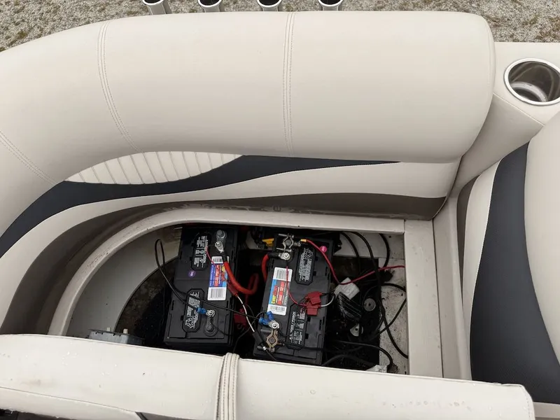 Slide: The Image of Qwest 818 2014 - 23