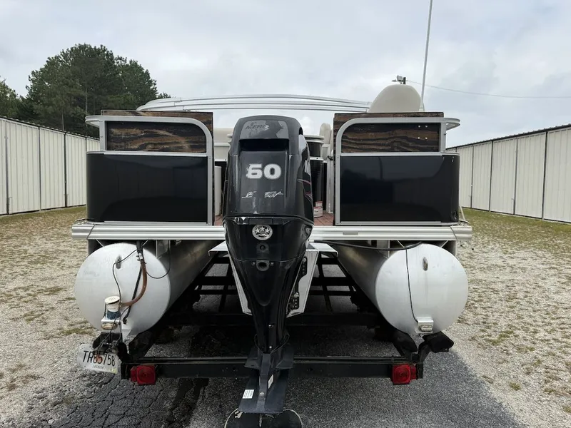 Slide: The Image of Qwest 818 2014 - 4