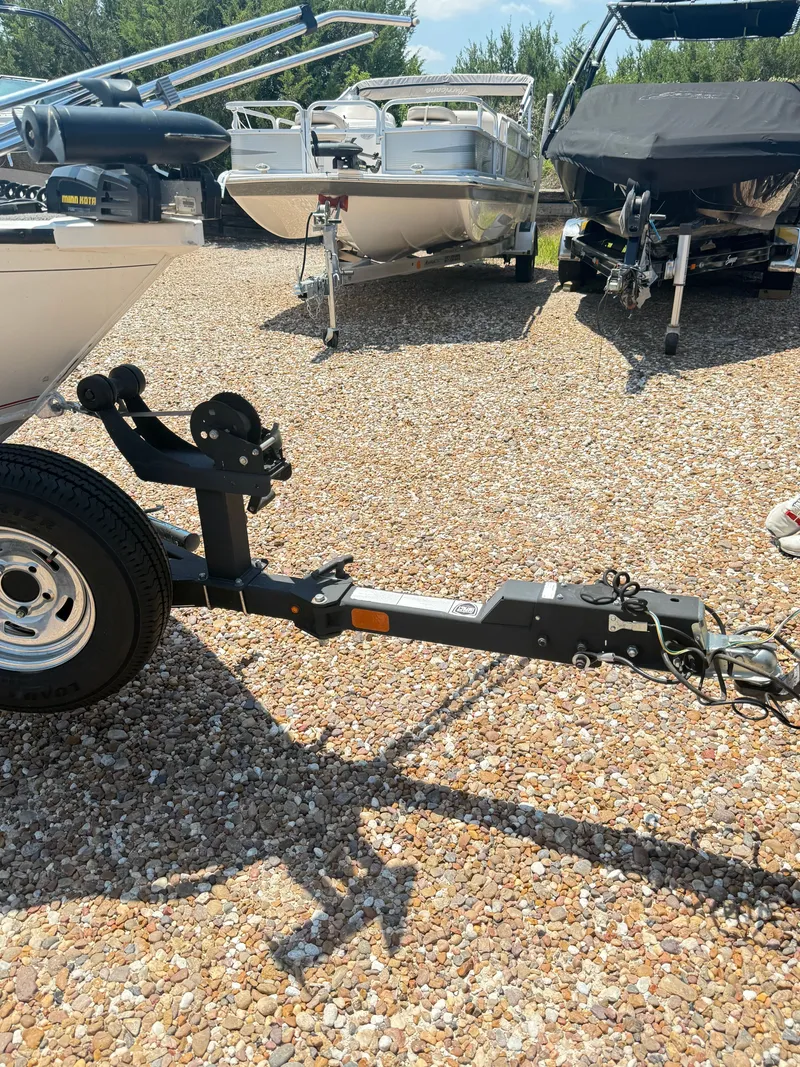 Slide: The Image of Tracker PRO GUIDE V16 2018 - 12