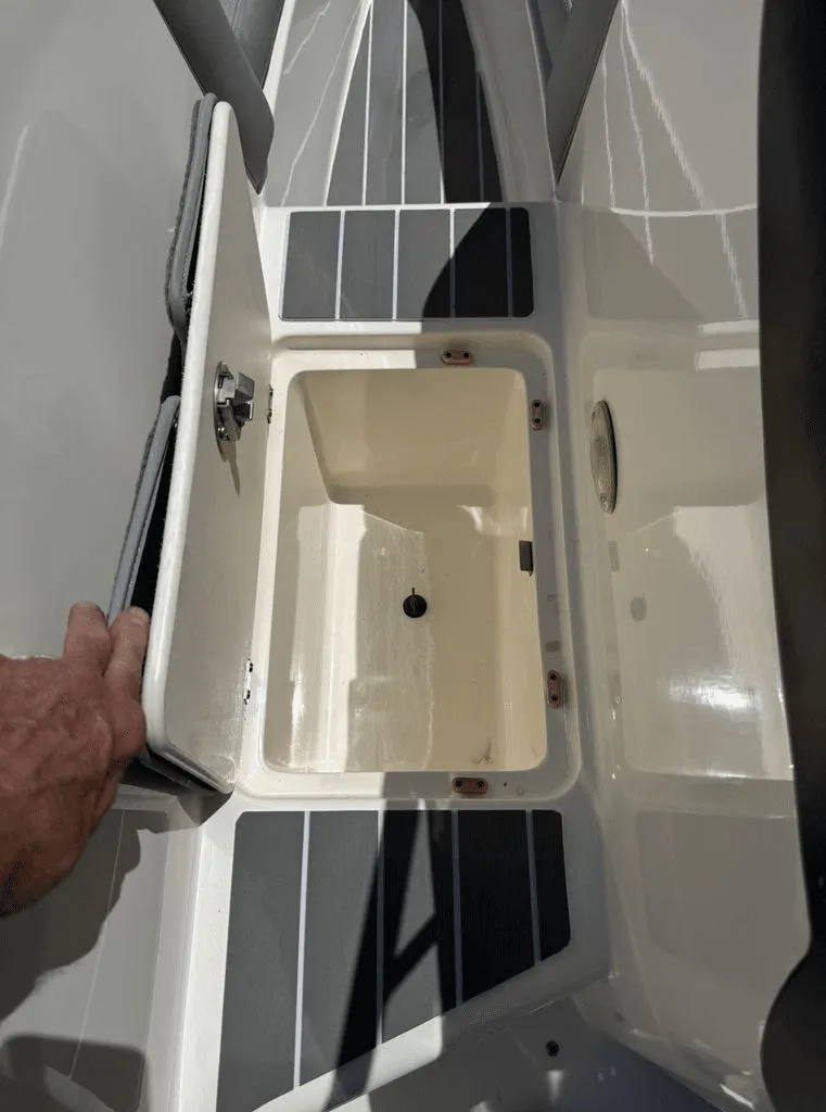 Slide: The Image of Centurion Elite V C4 2006 - 17