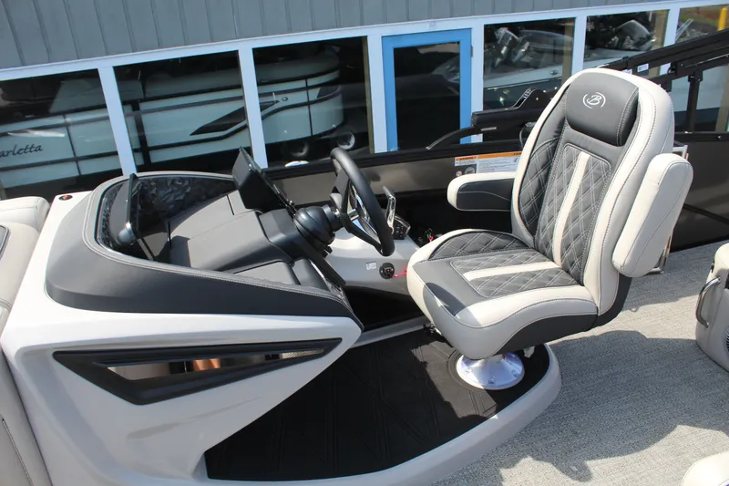 Slide: The Image of Barletta Lusso 23UC 2026 - 9