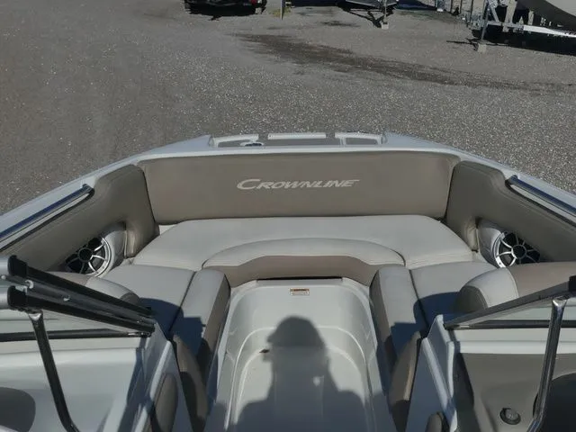 Slide: The Image of Crownline Boats Eclipse E215 XS 2023 - 13