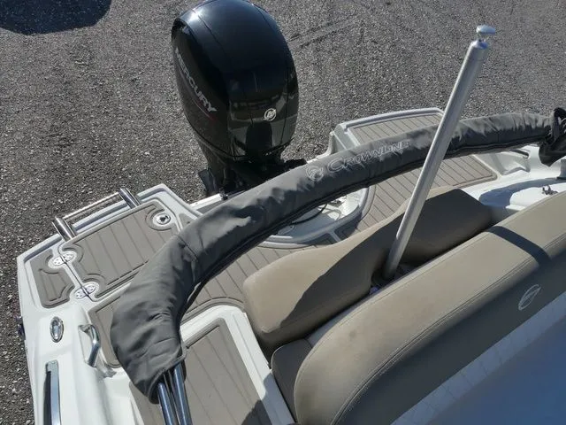 Slide: The Image of Crownline Boats Eclipse E215 XS 2023 - 20