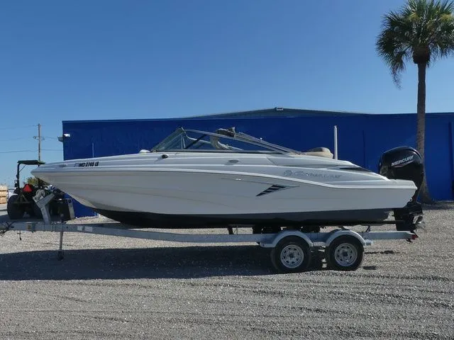 Slide: The Image of Crownline Boats Eclipse E215 XS 2023 - 7
