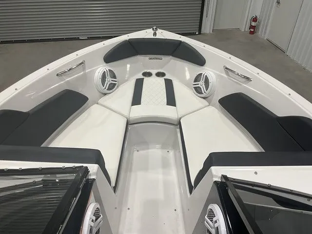 Slide: The Image of Glastron GT 205 2014 - 11