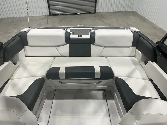 Slide: The Image of Glastron GT 205 2014 - 12