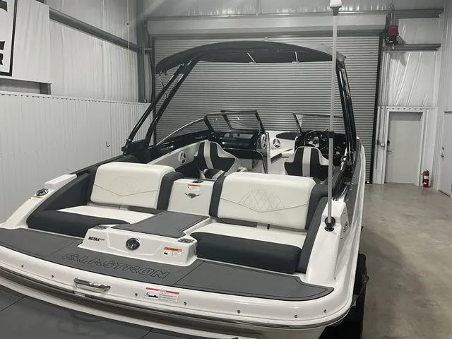 Slide: The Image of Glastron GT 205 2014 - 13