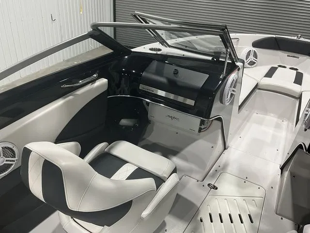 Slide: The Image of Glastron GT 205 2014 - 17