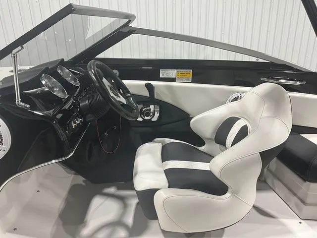 Slide: The Image of Glastron GT 205 2014 - 20