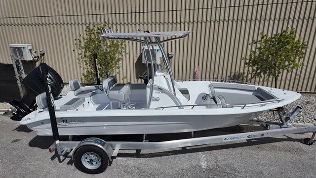 Slide: The Image of ALK 2 Powerboats 22CRX 2025 - 11