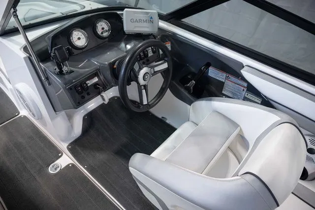 Slide: The Image of Yamaha SX190 2018 - 6