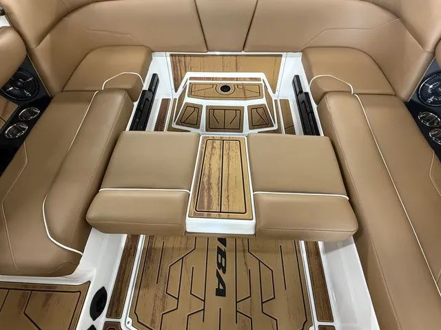 Slide: The Image of Moomba Max 2026 - 19