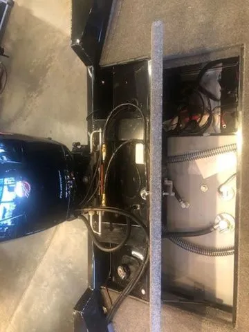 Slide: The Image of Tracker Pro Team 195 TXW 2026 - 18