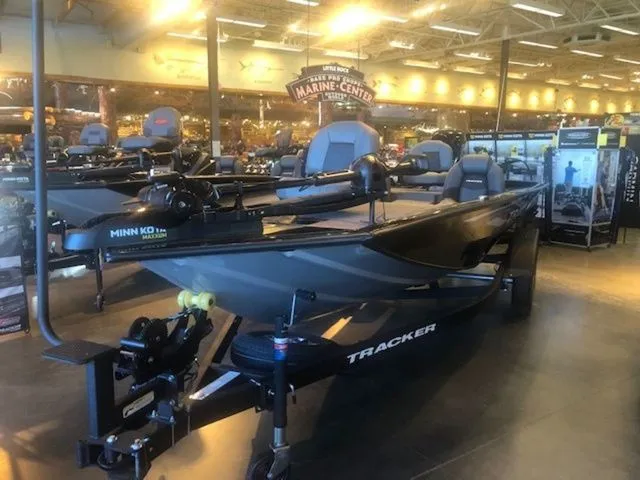 Slide: The Image of Tracker Pro Team 195 TXW 2026 - 46