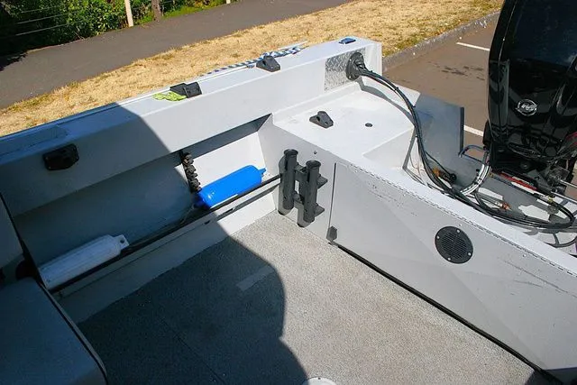 Slide: The Image of Hewescraft 180 Sportsman 2006 - 12