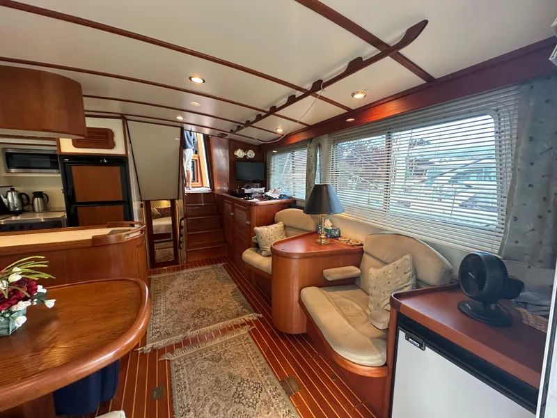 Slide: The Image of Windlass / pulpit - 25