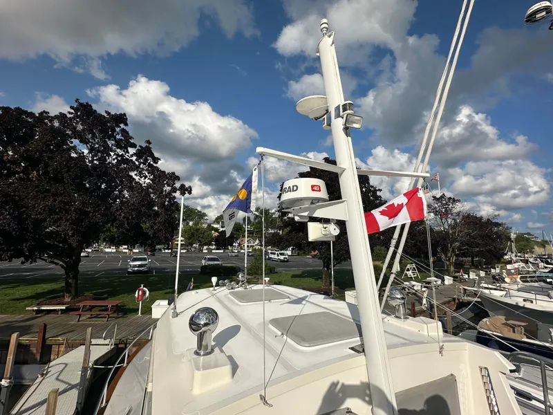 Slide: The Image of Salon - 37