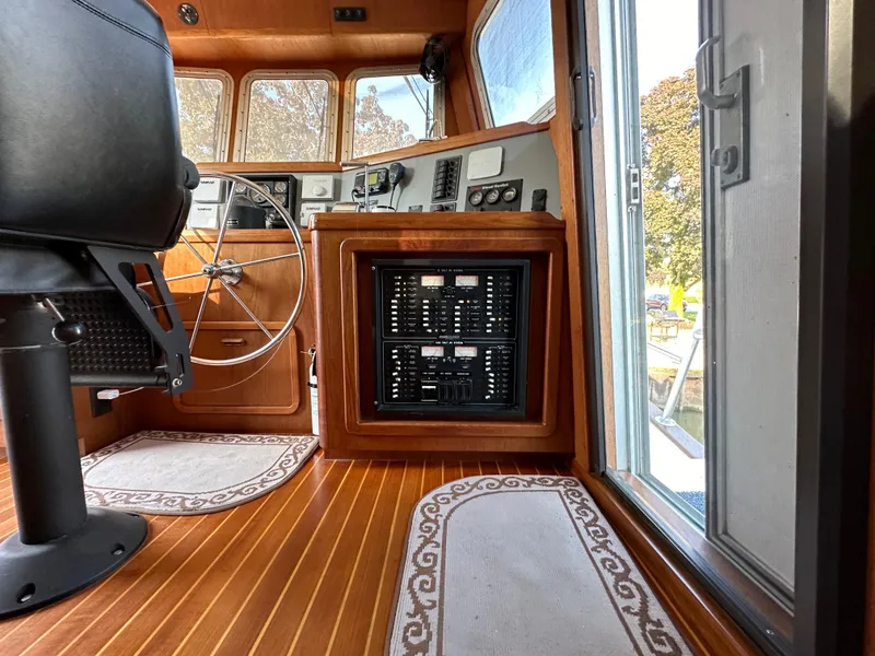 Slide: The Image of Bow freeboard - 50