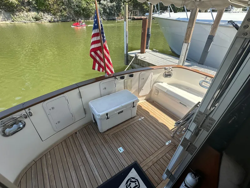 Slide: The Image of Clean engine room / gen - 53