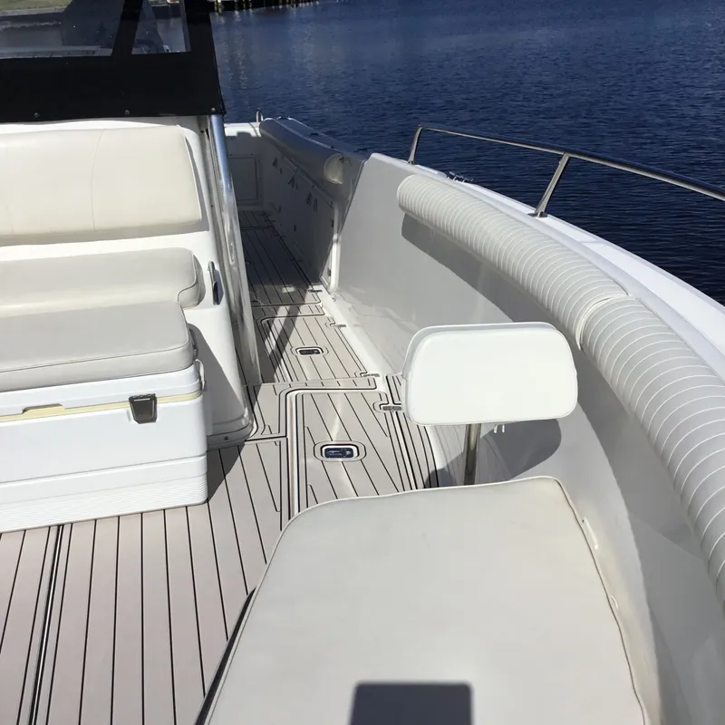 Slide: The Image of Century 3200 Center Console 2004 - 31