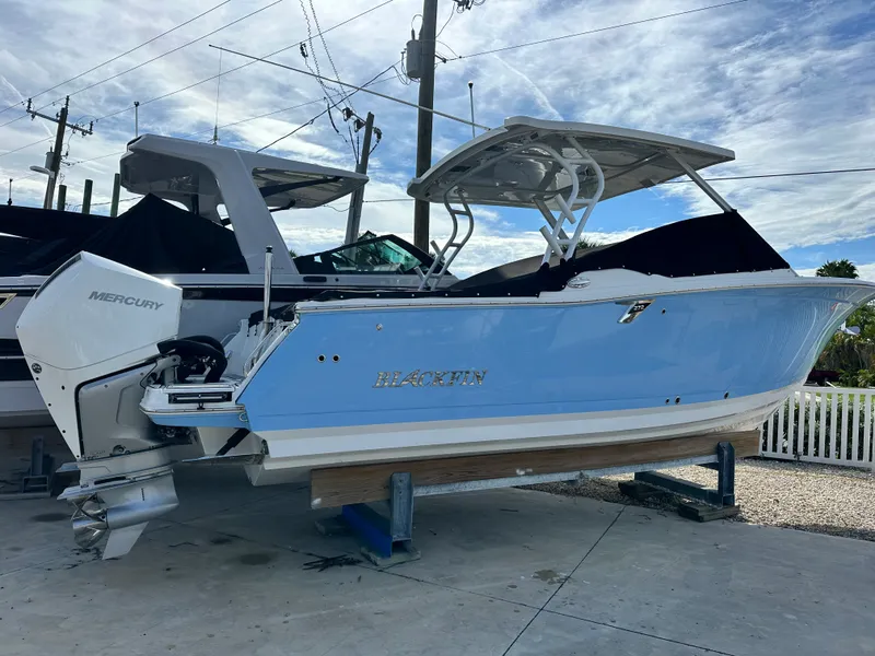 Slide: The Image of Blackfin 272 DC 2023 - 20