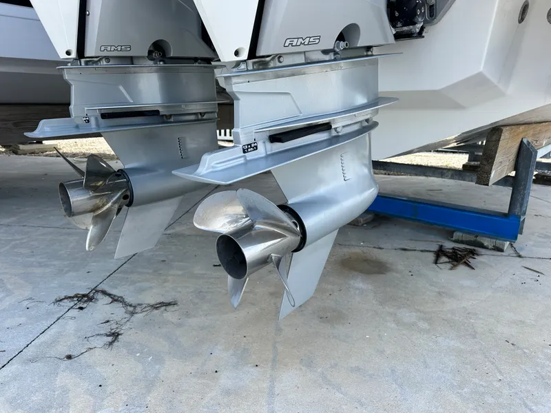 Slide: The Image of Blackfin 272 DC 2023 - 4