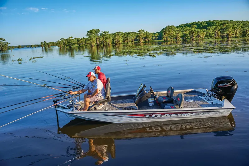 Slide: The Image of Tracker Pro Team 175 Crappie Edition 2025 - 96