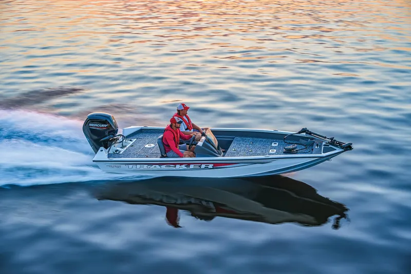 Slide: The Image of Tracker Pro Team 175 Crappie Edition 2025 - 85