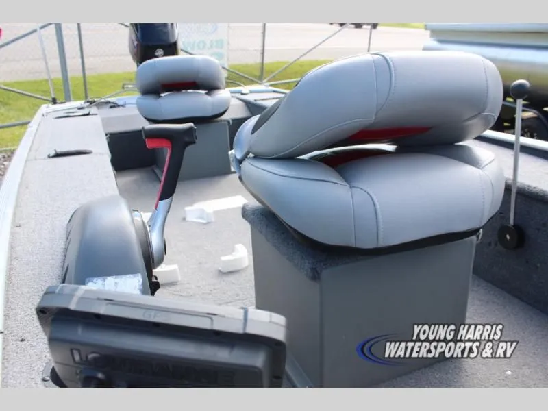 Slide: The Image of Tracker Panfish 16 2017 - 7