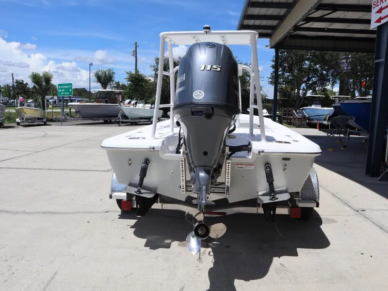 Slide: The Image of Action Craft 17 FLYFISHER 2026 - 5