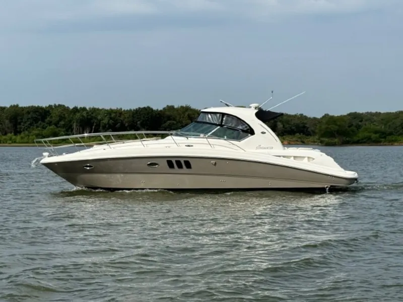 The Image of Sea Ray 38 Sea Ray 2006 - 0