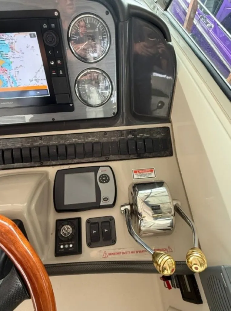 Slide: The Image of Sea Ray 38 Sea Ray 2006 - 4