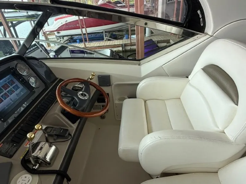 Slide: The Image of Sea Ray 38 Sea Ray 2006 - 7