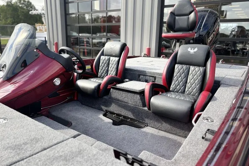 Slide: The Image of 2026 Phoenix 721 ZXL boat interior with luxurious seating and modern design. - 5