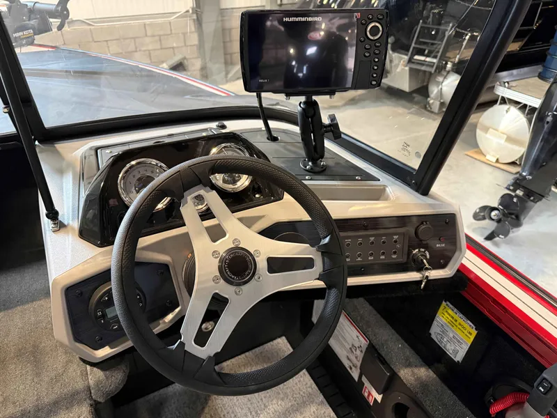 Slide: The Image of Starcraft Titan 190 FXS 2026 - 7