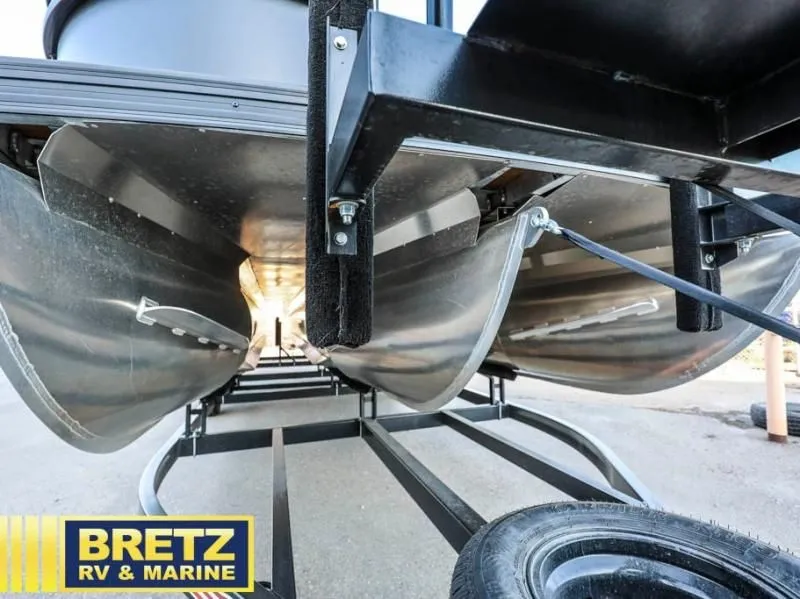 Slide: The Image of Aria A22UC 2025 - 11