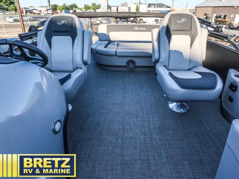 Slide: The Image of Aria A22UC 2025 - 18