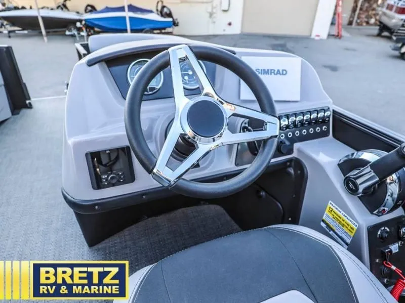 Slide: The Image of Aria A22UC 2025 - 19