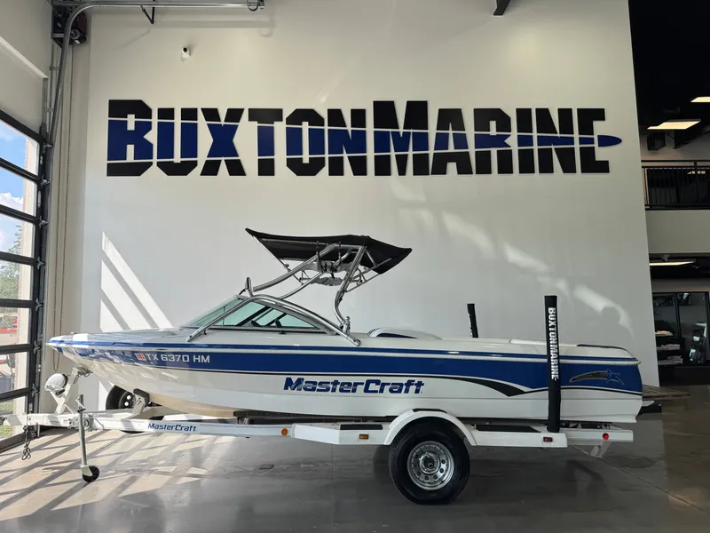 Slide: The Image of MasterCraft ProStar 190 1999 - 4