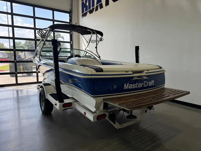 Slide: The Image of MasterCraft ProStar 190 1999 - 5