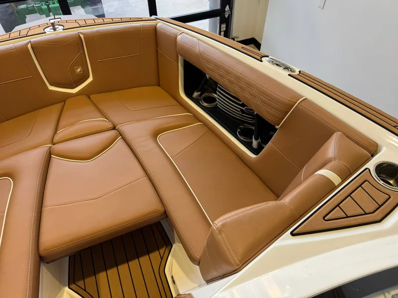 Slide: The Image of Correct Craft Super Air Nautique G23 2019 - 18