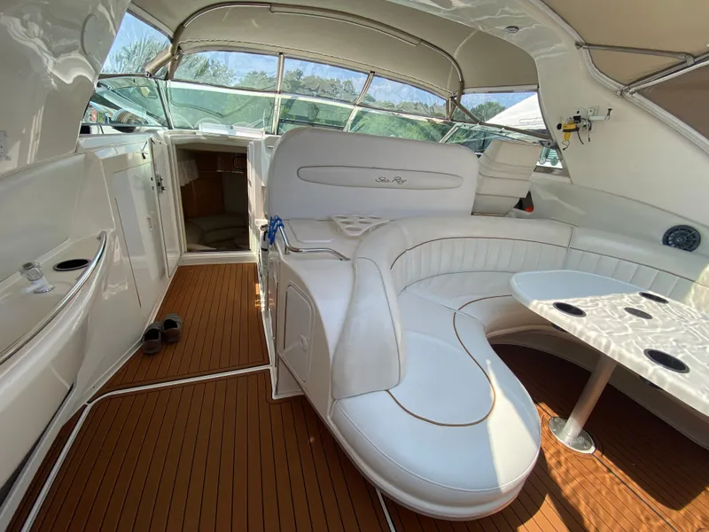 Slide: The Image of Sea Ray 450 Sundancer 1997 - 12