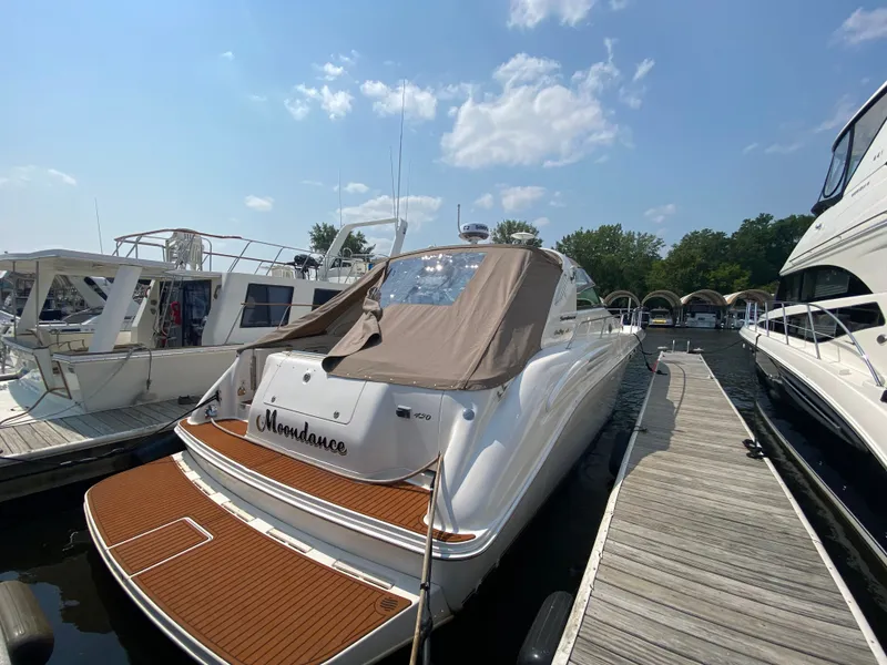 Slide: The Image of Sea Ray 450 Sundancer 1997 - 2