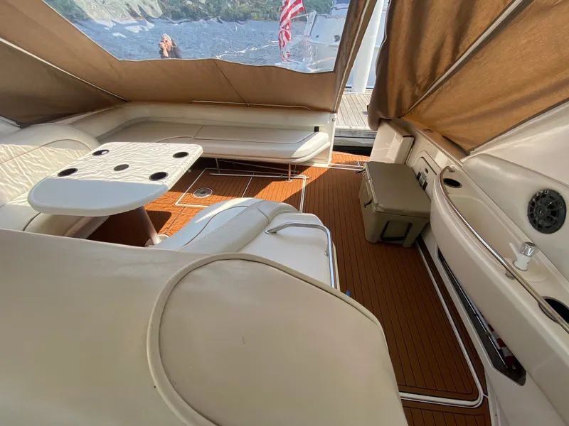 Slide: The Image of Sea Ray 450 Sundancer 1997 - 31
