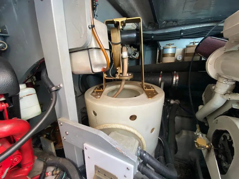 Slide: The Image of Sea Ray 450 Sundancer 1997 - 60