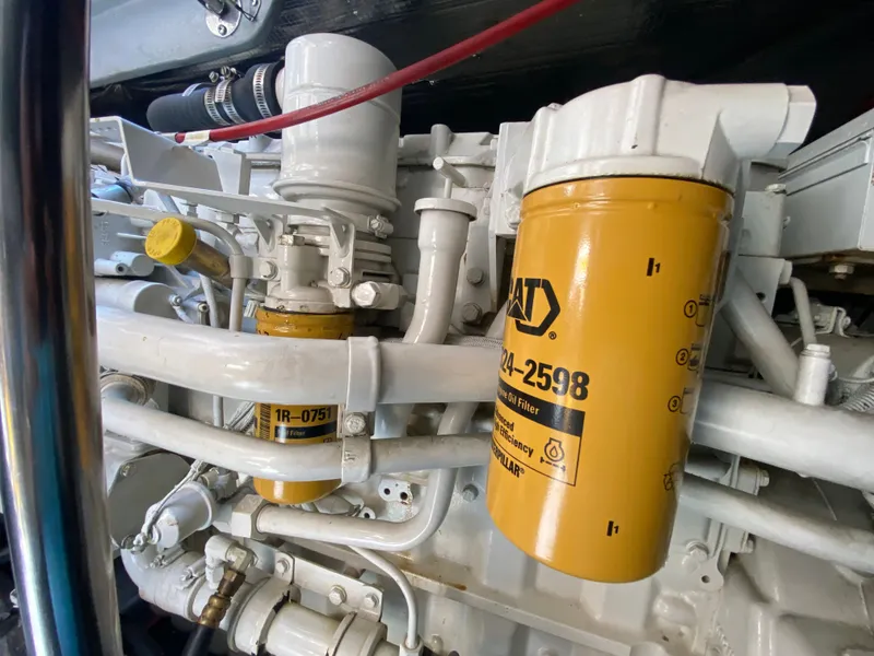 Slide: The Image of Sea Ray 450 Sundancer 1997 - 64