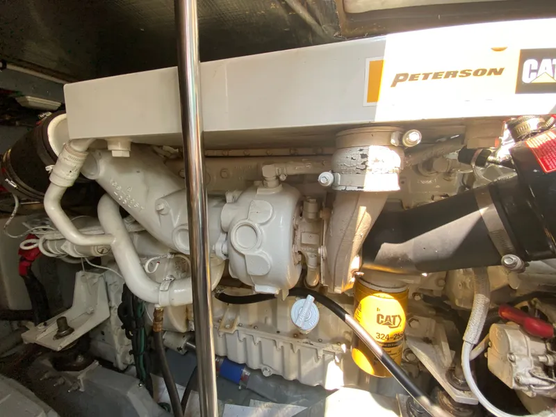 Slide: The Image of Sea Ray 450 Sundancer 1997 - 65