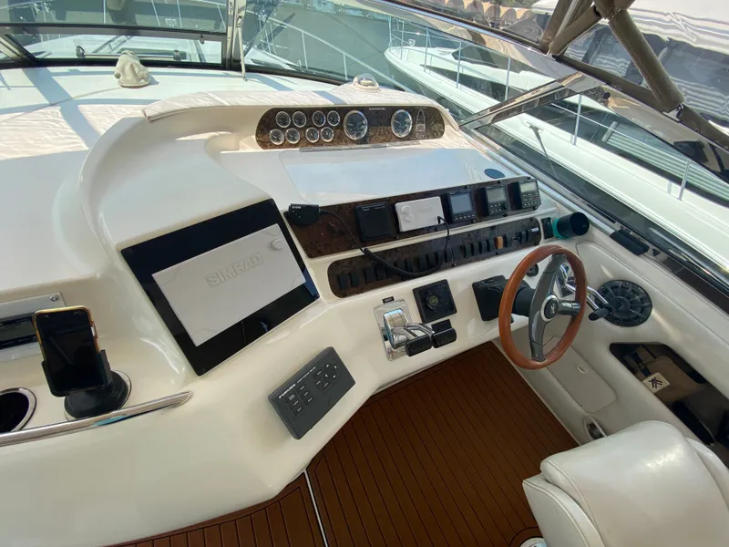 Slide: The Image of Sea Ray 450 Sundancer 1997 - 8
