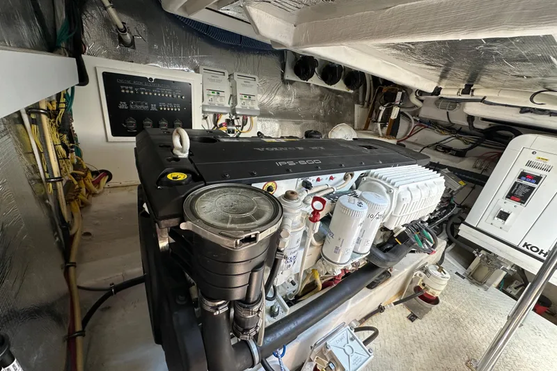 Slide: The Image of Engine room of 2013 Cruisers Yachts 45 Cantius, featuring Volvo Penta IPS-600 engine. - 39